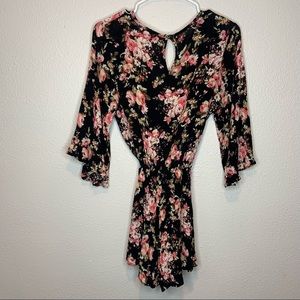 Altar’d State floral 3/4 bell sleeve romper size Medium